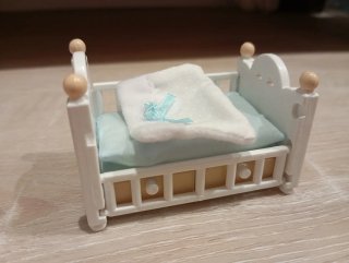 Cuna Sylvanian Families #
