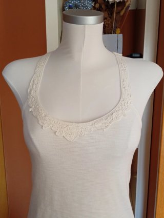 Conjunto blanco chaqueta y camiseta,talla 36/38