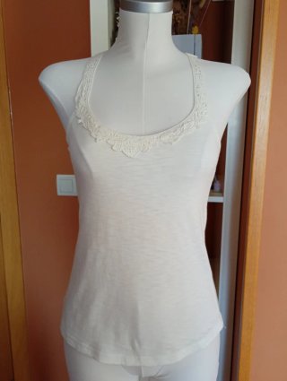 Conjunto blanco chaqueta y camiseta,talla 36/38
