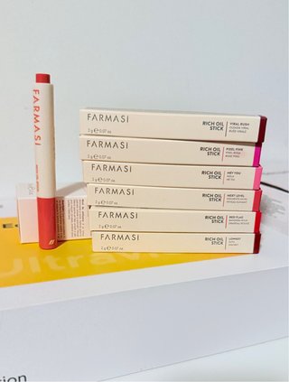 Set 6 Labiales Farmasi Rich Oil Stick