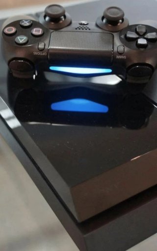 Consola Sony PS4 Negra