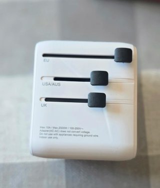 Adaptador Universal KEMELU 1005DCR