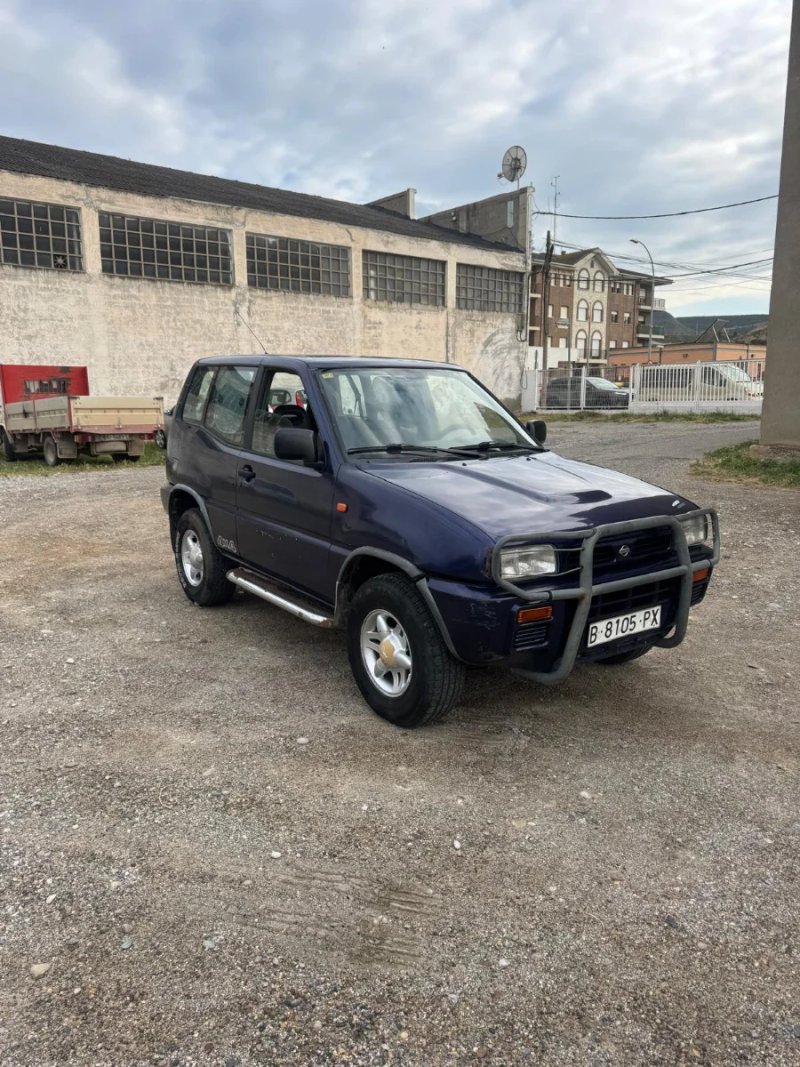 Nissan Terrano II 1996 - foto 1