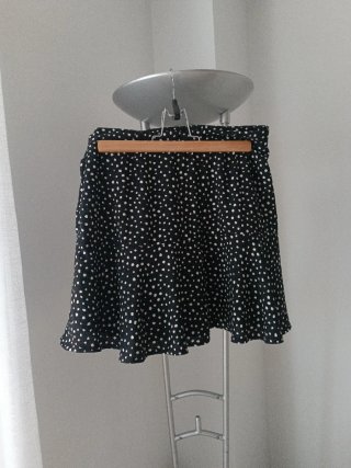 Falda pantalón corta lunares