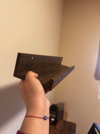 1 Estante para cuadros efecto nogal MOSSLANDA IKEA