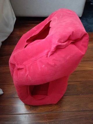 Almohada de viaje inflable roja