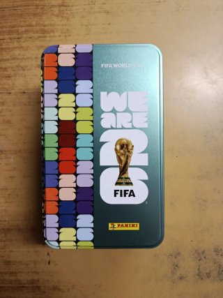 Confezione da 4 scatole di latta Mondiale FIFA 2026. Leggi l'annuncio