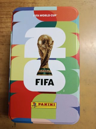 Confezione da 4 scatole di latta Mondiale FIFA 2026. Leggi l'annuncio
