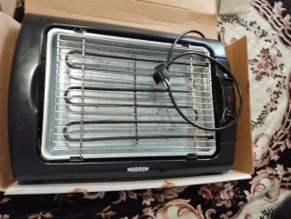 Barbacoa Eléctrica USGO Negra y Plateada