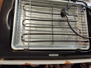 Barbacoa Eléctrica USGO Negra y Plateada