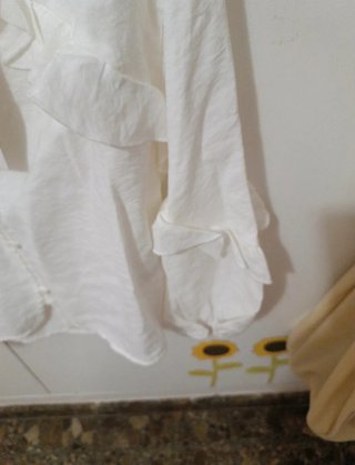 Camisa Zara niña volantes