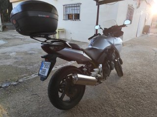 Honda CBF600s Plata