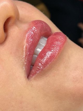 Bb Lips Hidratación Labial y Comisuras