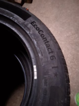Continental 225/55 R17