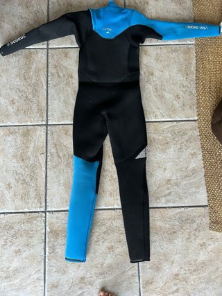 Neopreno 4/3 Talla 14 Años