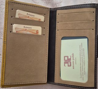 Monedero/Cartera Piel Negro y Amarillo Nuevo