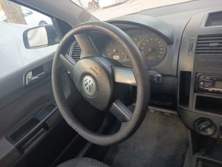 Volkswagen Polo 2004