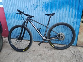 Bicicleta Orbea Alma H30 Carbono