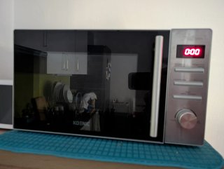 Microondas Koenic 800W