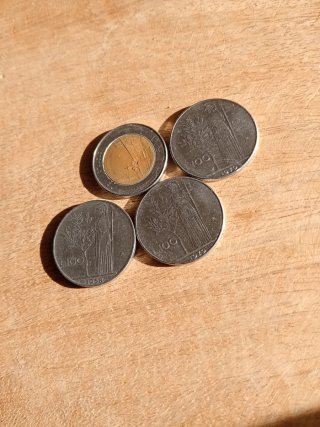 Lote de 4 monedas antiguas