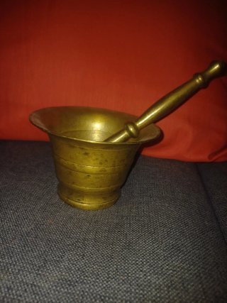 Mortero de Bronce