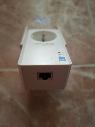Repetidor / amplificador Wi-Fi TP-Link 300Mbps