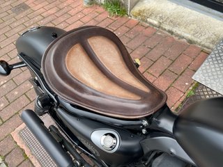 Harley Davidson Sportster Iron 883 Negra