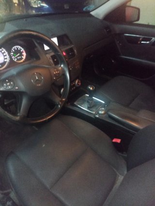 Mercedes W204 del 2010.Naciona de fab de Aguinaga.