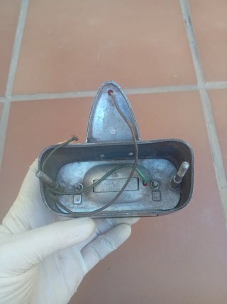 Piloto trasero Vespa antigua