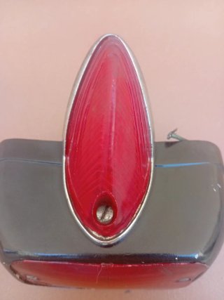 Piloto trasero Vespa antigua