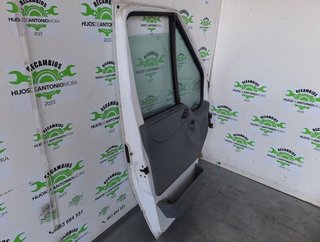 Puerta delantera izquierda ford 102064 transit