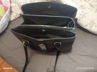 Bolso Guess Negro Casi Nuevo