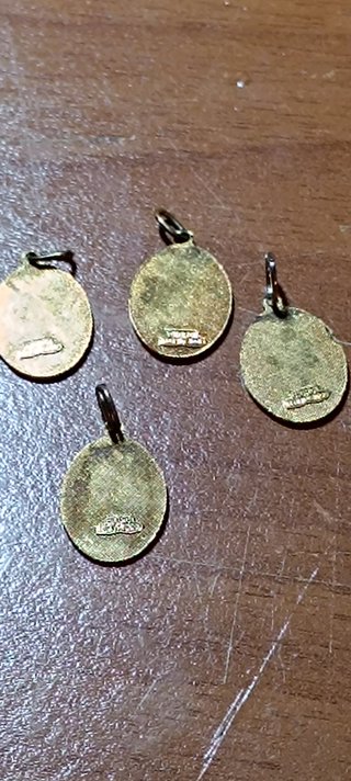 4Ciondoli vintage personalizzato con le lettere O-