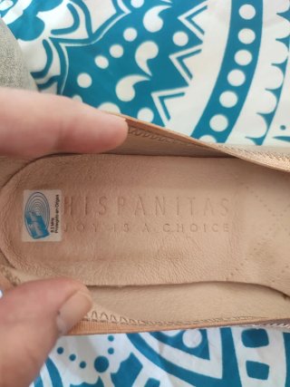 Bailarinas Hispanitas Beige y Dorado