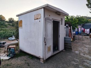 Caseta Panel Sándwich