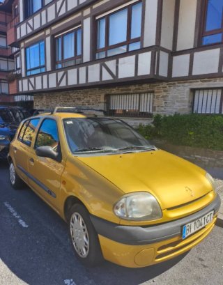 Renault Clio 2002
