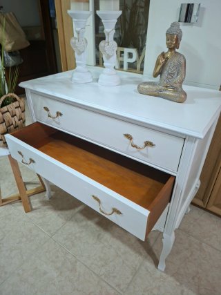 Cómoda de madera, vintage blanca, preciosa.