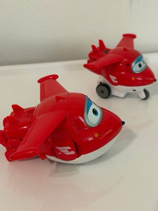 Avión Super Wings Rojo