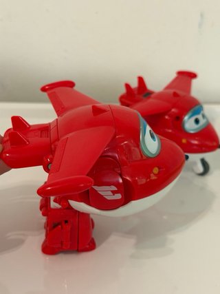 Avión Super Wings Rojo