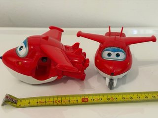 Avión Super Wings Rojo
