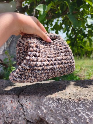 Clutch bag leopardata con chiusura 16cm.
