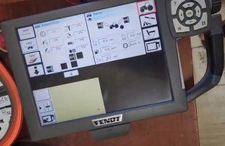 Pantalla Fendt grande