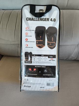 Guantes Venum Challenger 4.0 Negro Bronce 12 OZ
