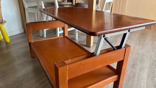 Mesa de centro elevable de madera