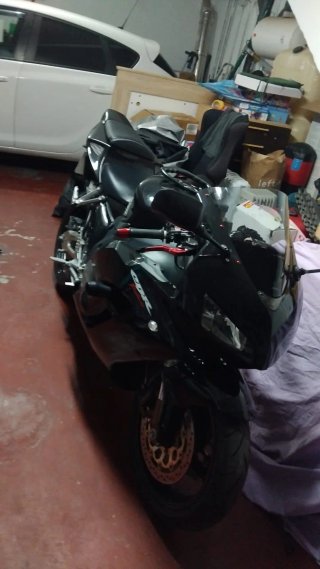 Honda CBR 1000rr fireblade año 2005