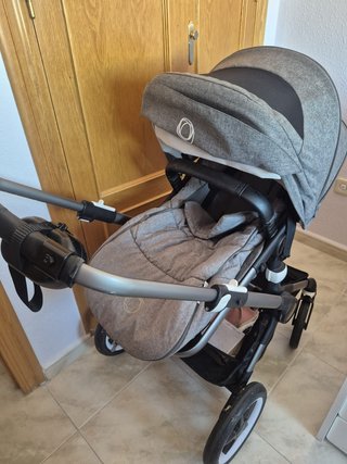 Bugaboo Fox 3 + Maxicosi Gris