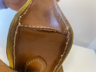 Bolso de cuero marrón