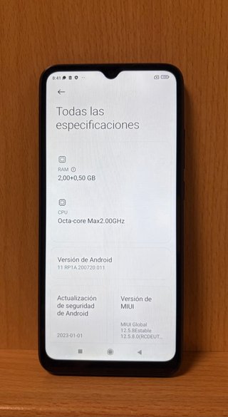 Xiaomi Redmi 9AT 32GB + caja, funda y cargador