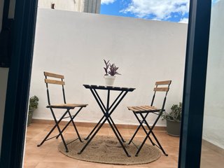 Piso en oliva pueblo. Bajo