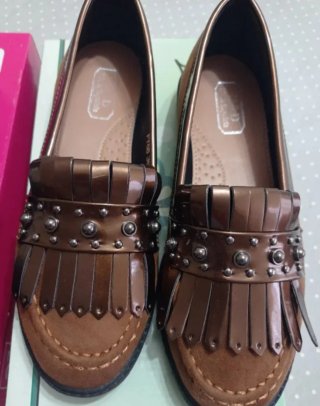 Lote Zapatos: Mocasines, Sandalias y Zapatillas